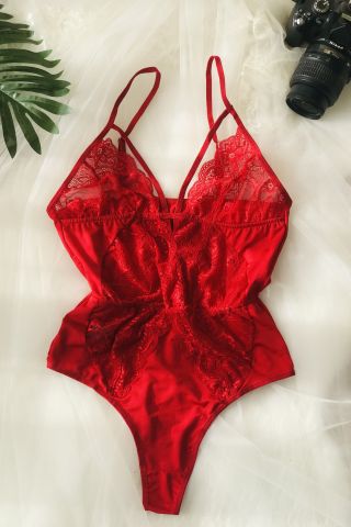 Seksi Kırmızı Tasarım Bodysuit - Kanatlı Butik